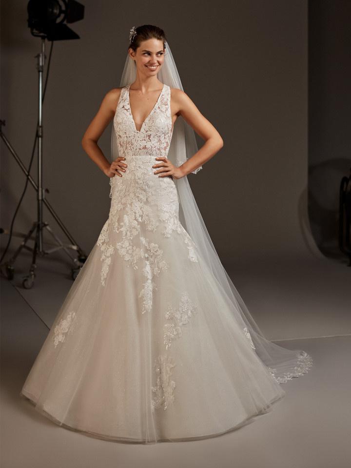 Pronovias