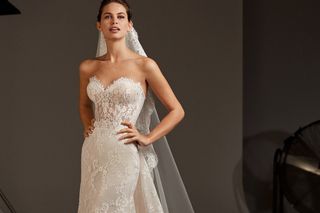 Pronovias