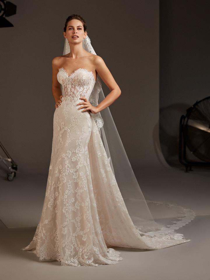 Pronovias