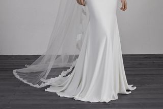 Pronovias