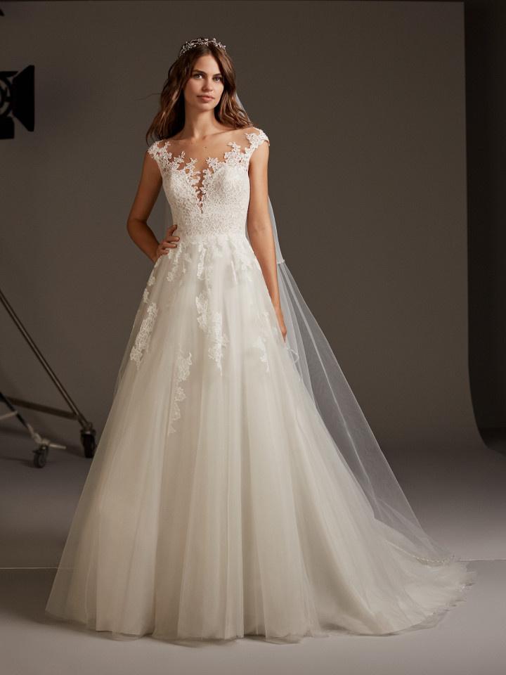 Pronovias