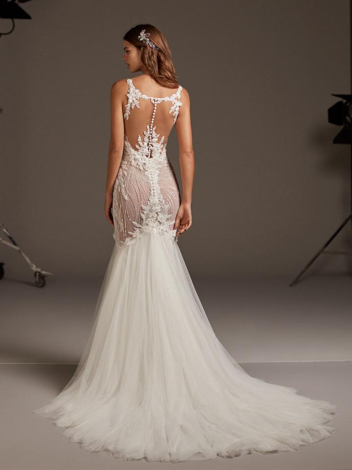 Pronovias