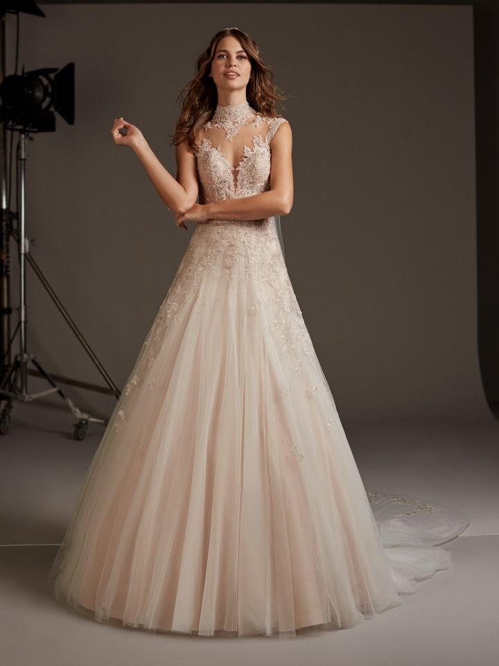 Pronovias