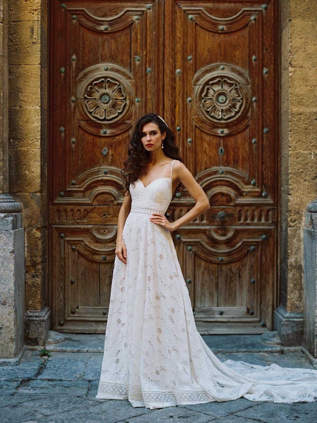 Vestido de novia Allure 2021