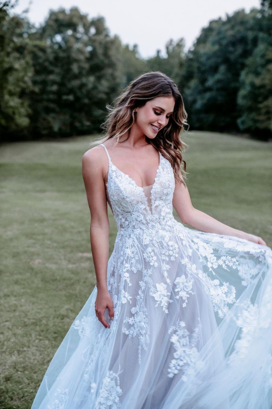 Vestido de novia Allure 2021