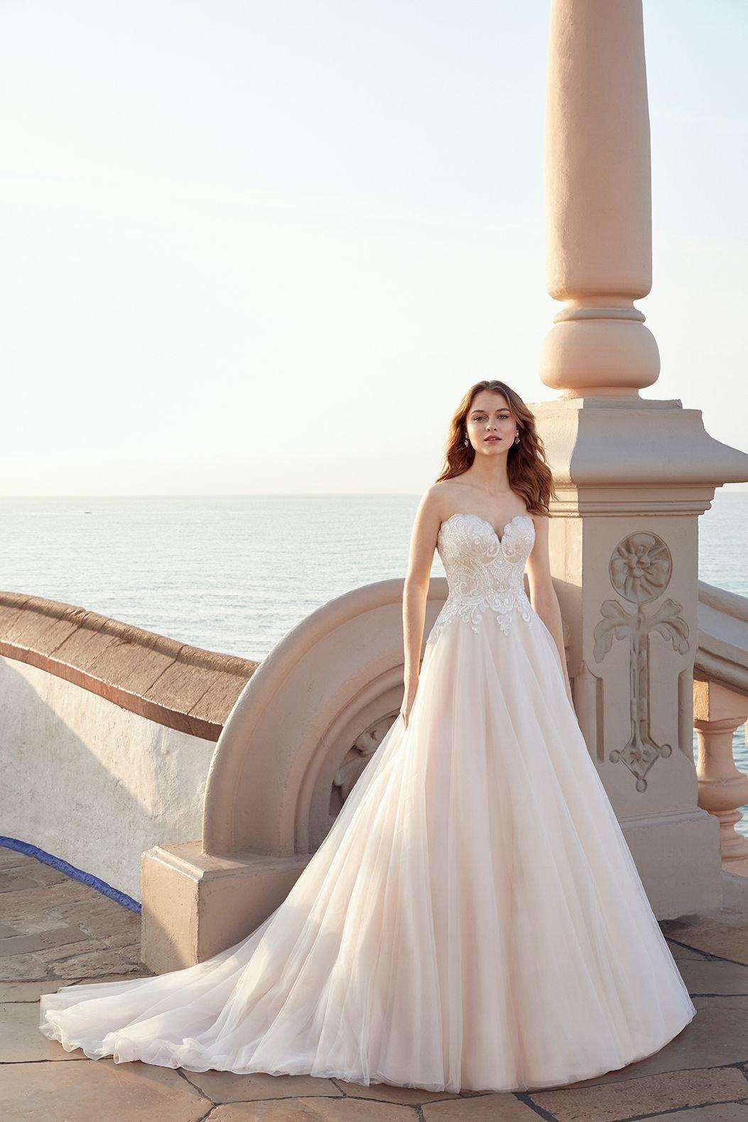 Vestido de novia Allure 2021