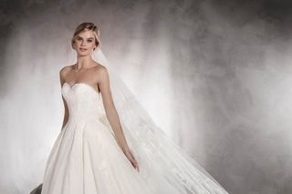 Pronovias