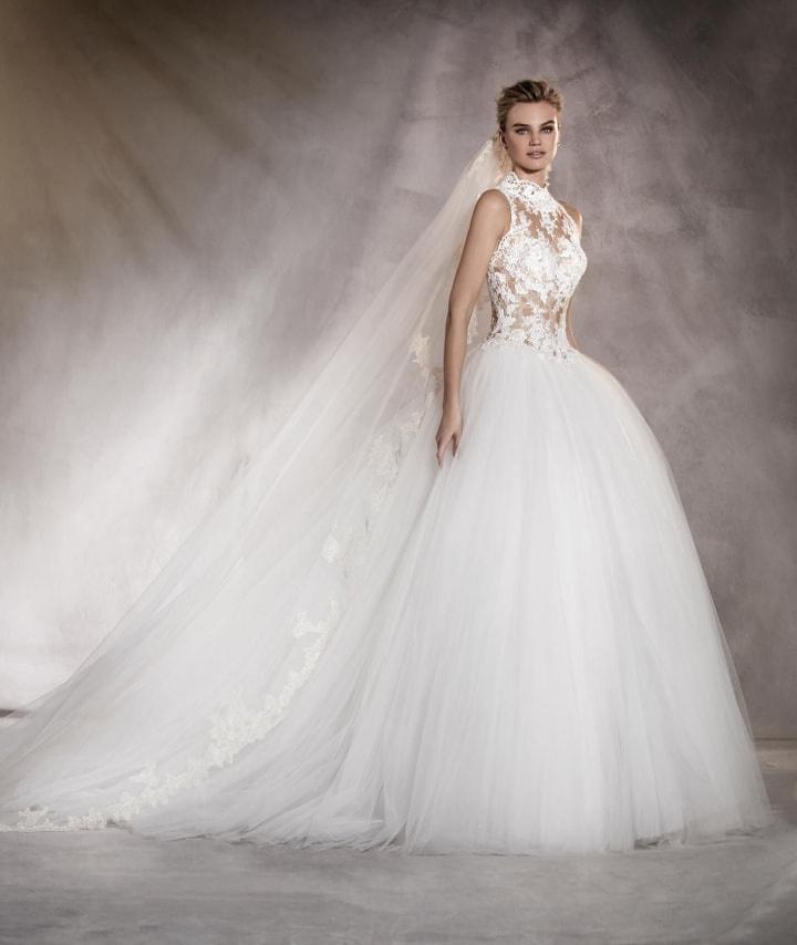 Pronovias