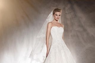 Pronovias