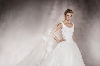 Pronovias