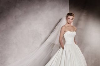 Pronovias