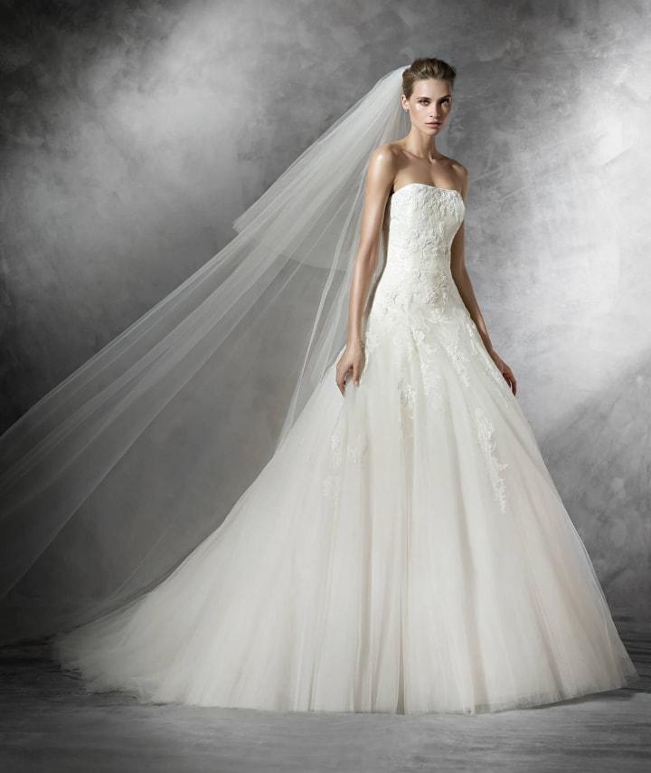 Pronovias