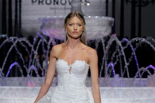 Pronovias