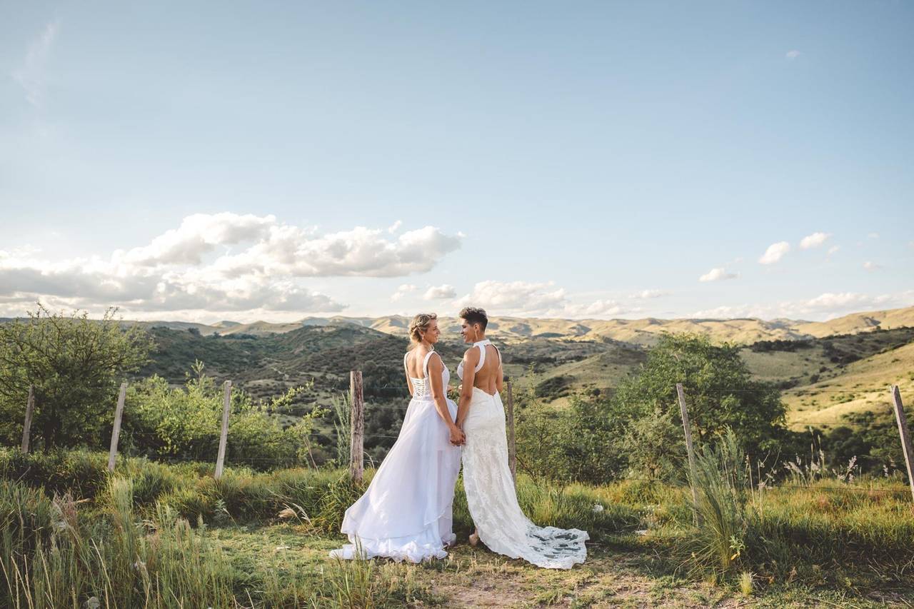 101 vestidos de novia sencillos para un look relajado y romántico