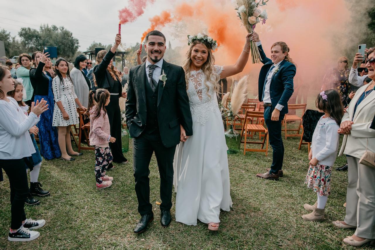 Tendencia bodas 2019: Bengalas de humo de colores