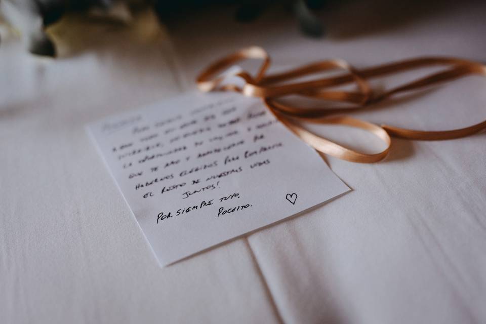Guía para escribirle una carta a tu pareja en su aniversario, ¡una sorpresa  muy romántica!