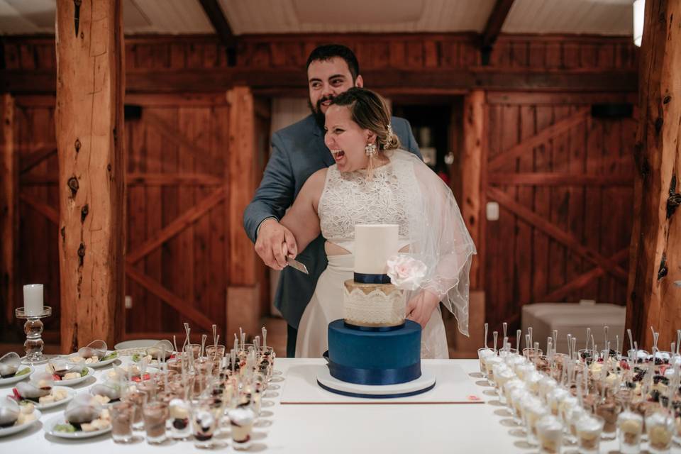 El corte de la torta de casamiento: todo lo que tienen que saber sobre esta tradición
