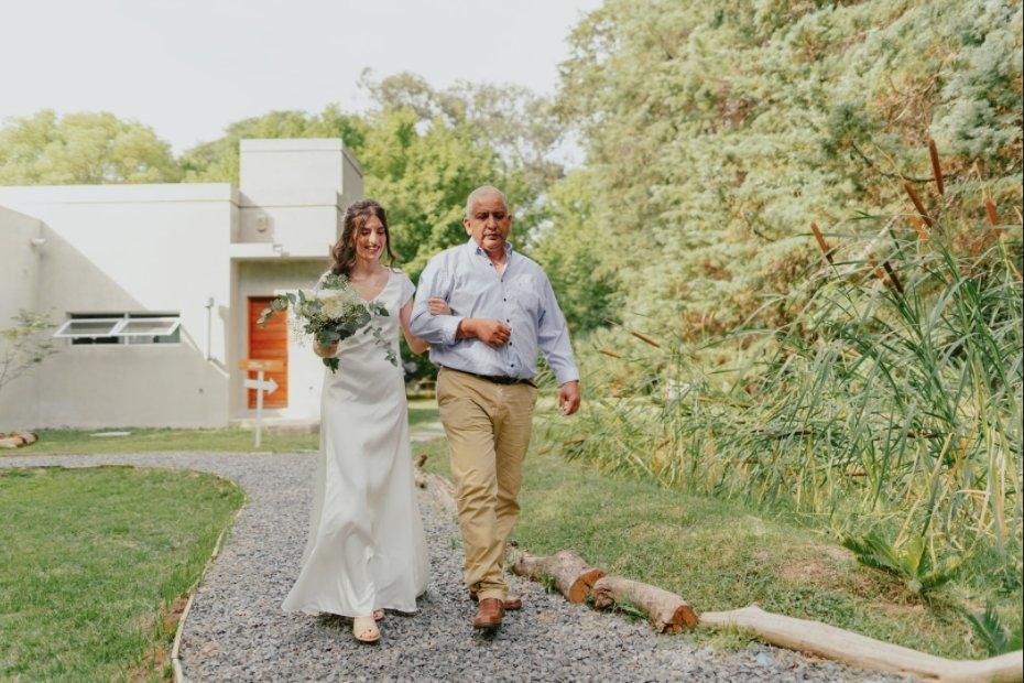 novia camino al altar padre casamiento