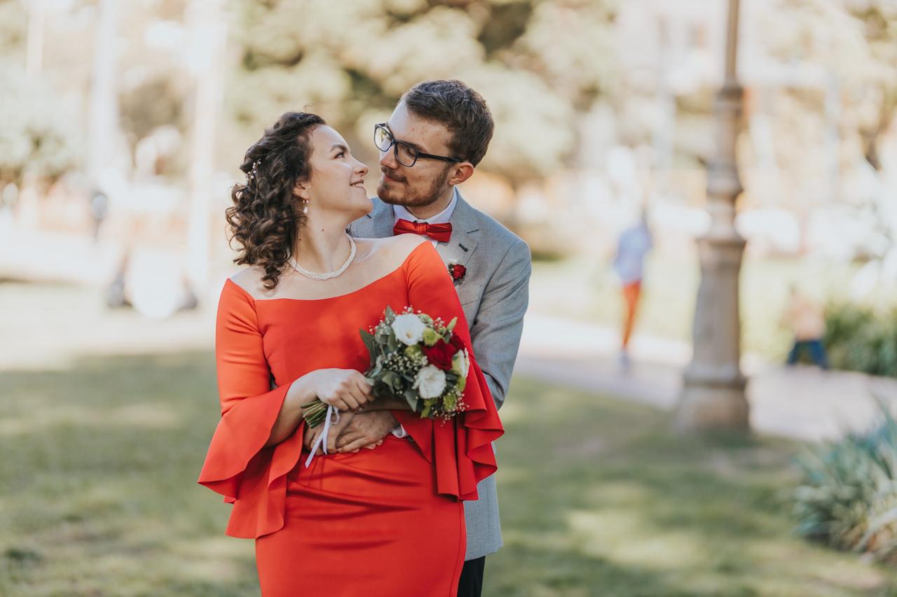 Explícito Absay Pedir prestado 50 vestidos para boda civil de color
