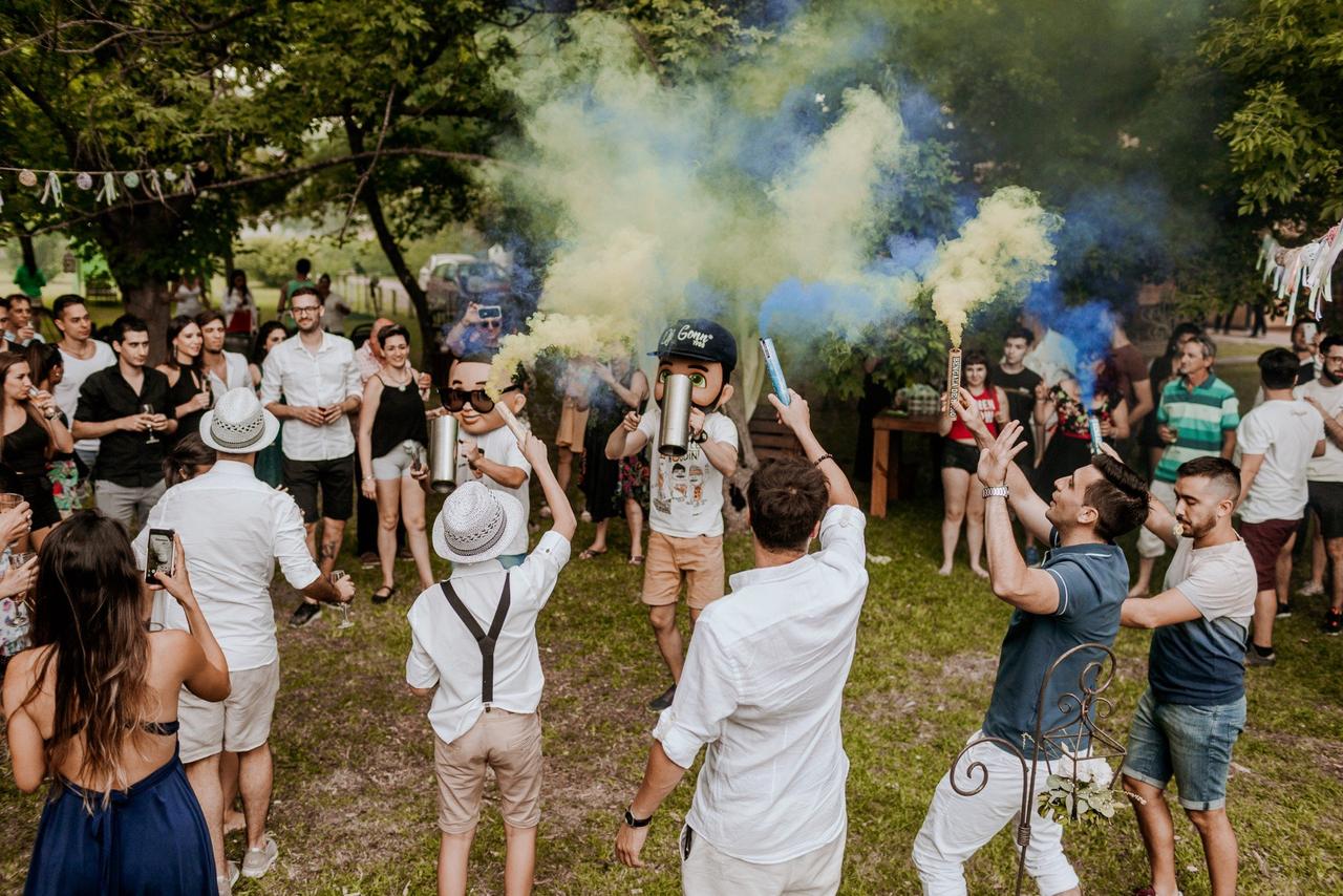 Pote De Humo De Colores Para Piso Cotillon Fiesta Egrasados