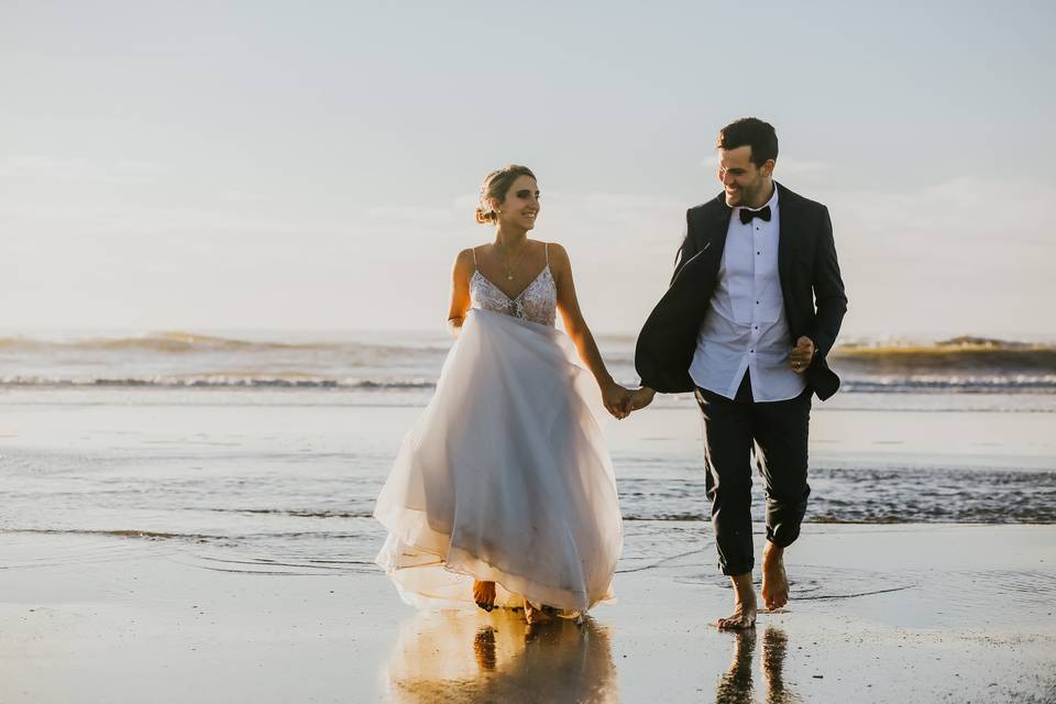 ¿Saben lo que es el trash the dress? ¡Les contamos todo sobre esta tendencia!