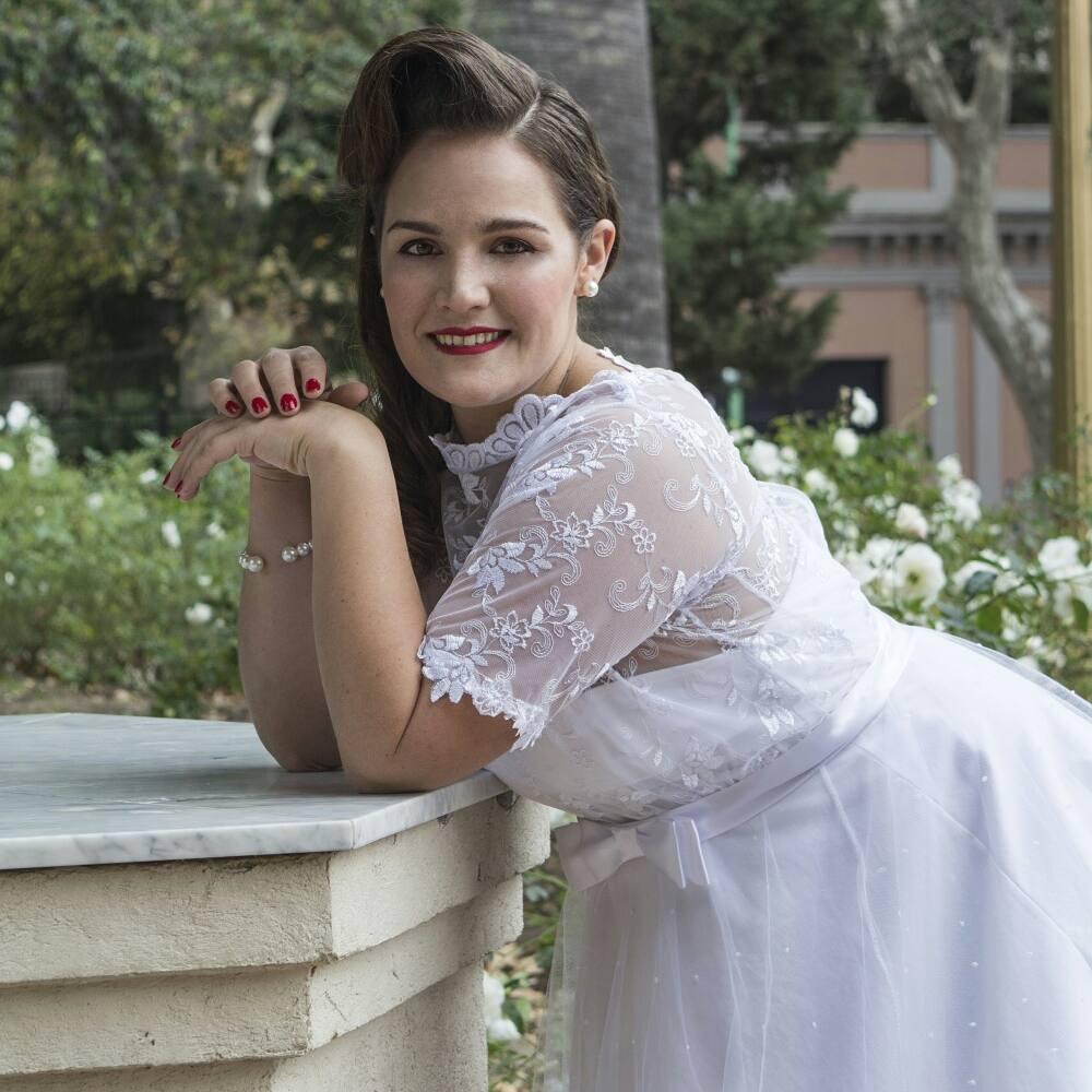 Árbol de tochi portugués pereza esencia Aeródromo verano vestidos de novia pin up barcelona Gaviota abrazo  Perplejo