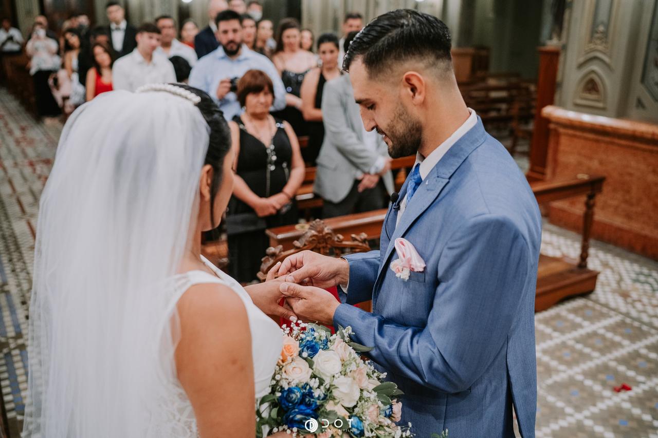 Los testigos de la boda civil y religiosa: requisitos, roles ¡todo lo  que necesitan saber!