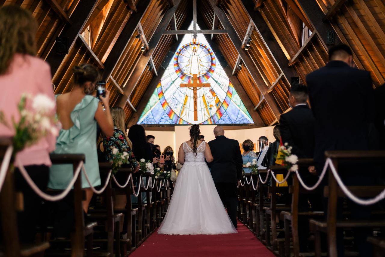 Decoración de la iglesia para el casamiento