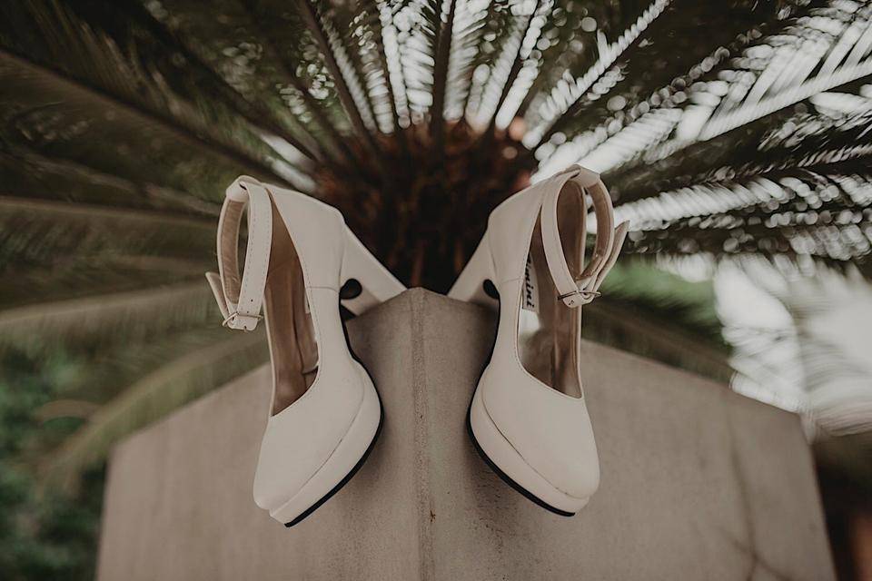 zapatos de novia blancos