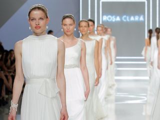 Vestidos de novia 2017 de Rosa Clará, inolvidable comienzo del BBFW