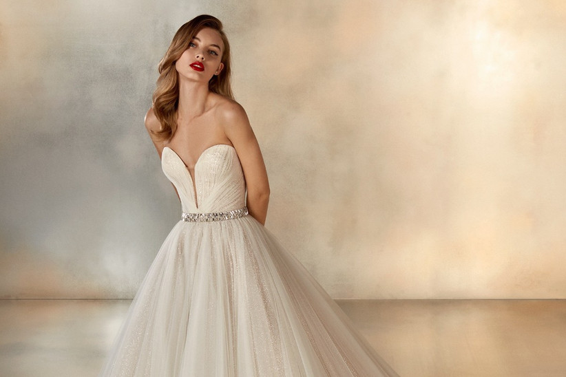 50 Vestidos De Novia Con Escote Corazon Romanticismo Para Tu Look