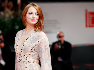 ¡Emma Stone y Dave McCary anunciaron que se casan!