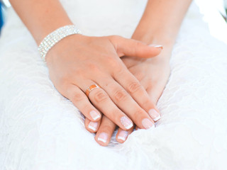 Manicura francesa para novias: los mejores consejos e ideas