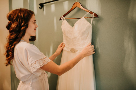 ¿Alquiler de vestidos de novia? Las respuestas a todas tus dudas