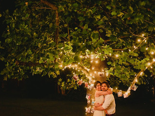 Decoren su casamiento con una línea del tiempo de su historia en fotos