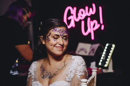 Glitter bar para casamientos: ¡la tendencia que no puede faltar en su fiesta!