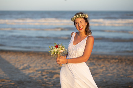 Accesorios para novias que se casen en verano: 6 ideas para acertar