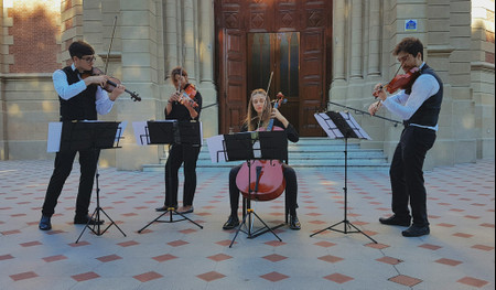 Música para la ceremonia de boda: 18 canciones muy especiales (y recomendaciones de bandas en vivo)