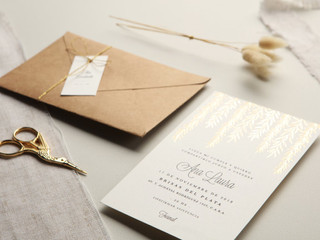 ¿Qué escribir en los sobres de las tarjetas de casamiento?