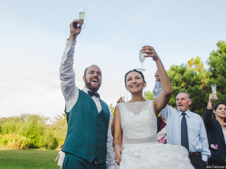 El brindis de los novios: conozcan todo sobre esta tradición
