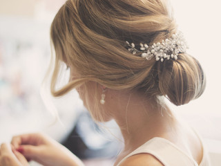 ¿Cómo elegir los complementos para el pelo? Consejos e ideas