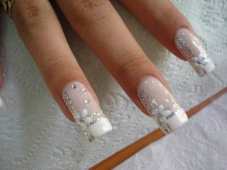 Uñas con diseños para novias