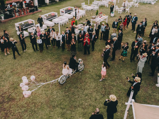 ¿Cómo conseguir las fotos más increíbles de su casamiento usando drones?