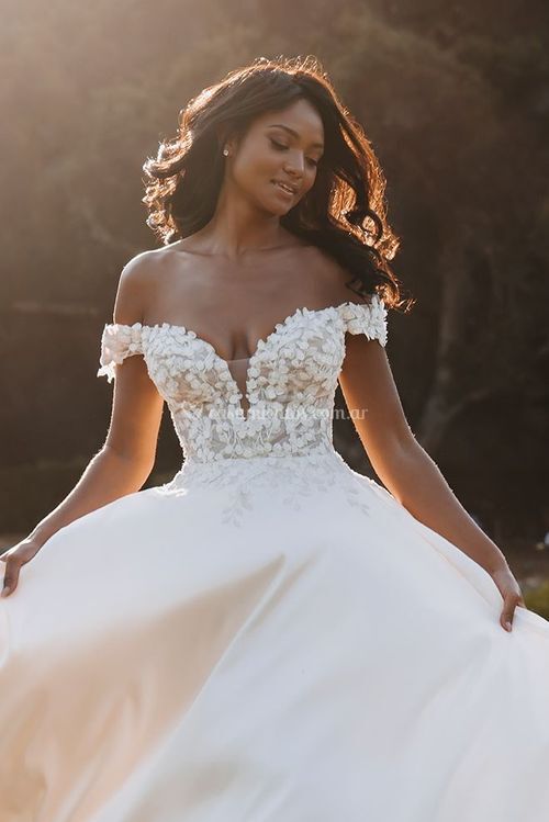 9908, Allure Bridals