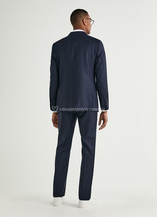 HM422971 595, Hackett London