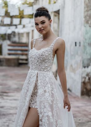 C656, Allure Bridals