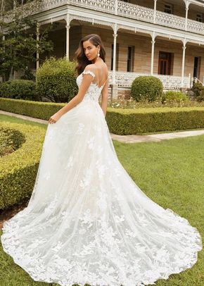 st2224, Mon Cheri Bridals