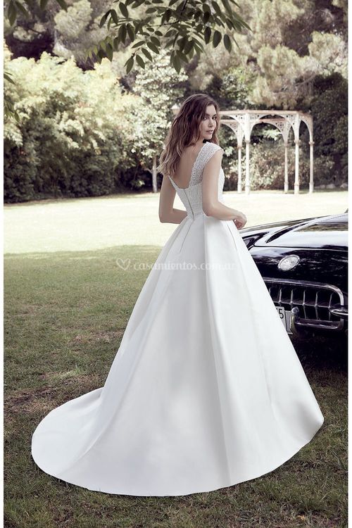 225-17, Just For You By The Sposa Group Italia