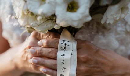 Arreglos Florales by Miriam Borda