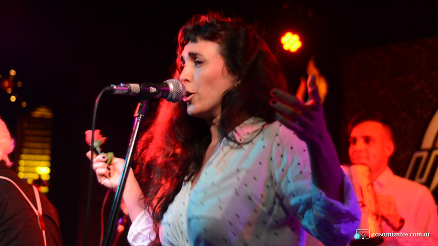 Cantante de La Keny Bell